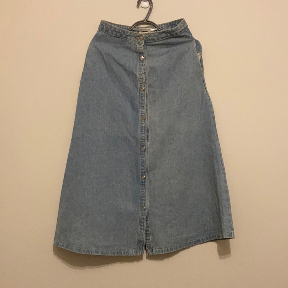 Listicle Denim Skirt